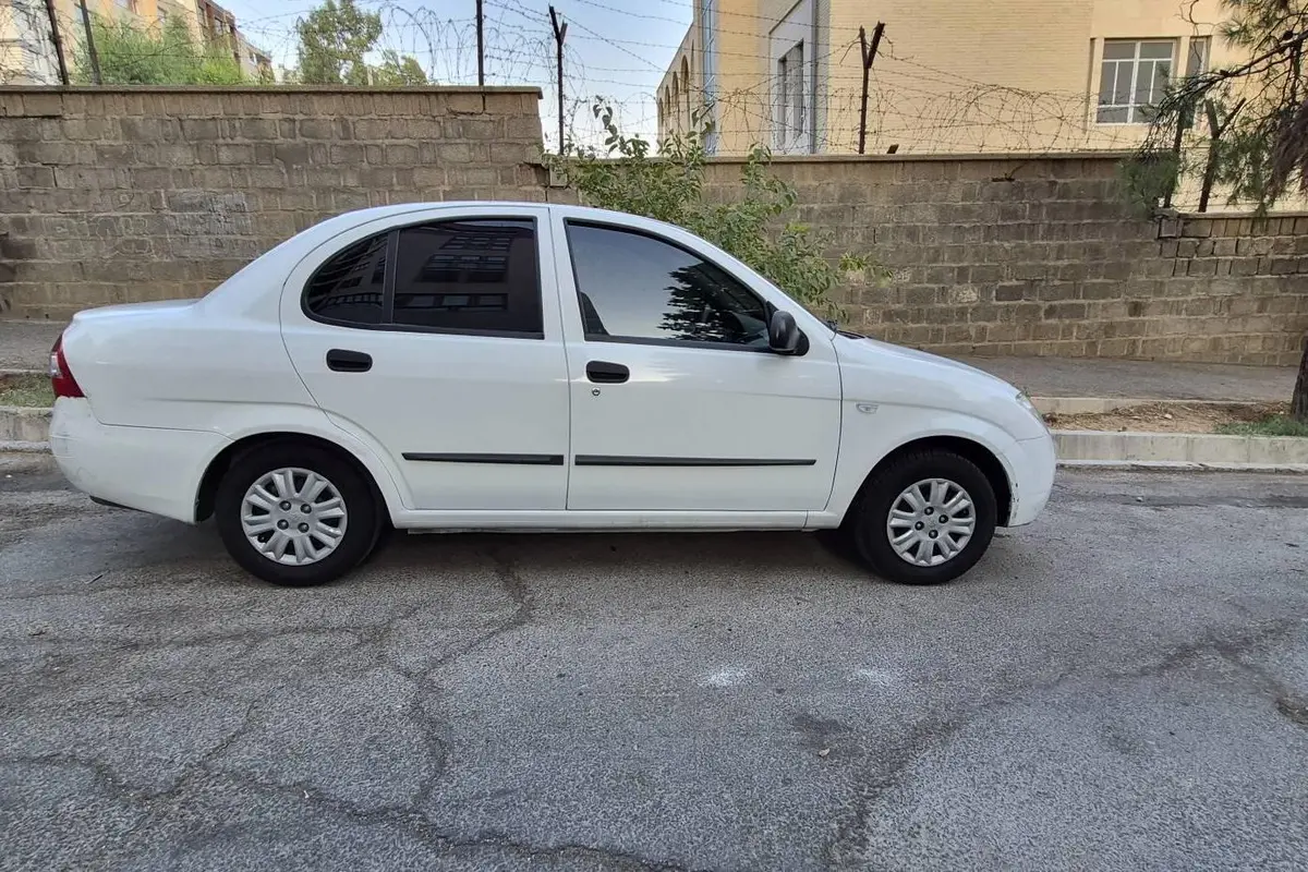 تیبا،  صندوق دار