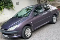 پژو، 206