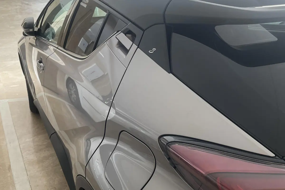 تویوتا،  C-HR هیبرید
