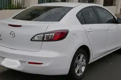 مزدا، 3 نیو صندوق دار