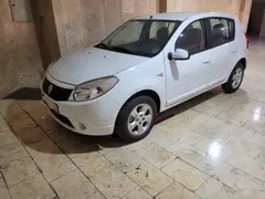 رنو، ساندرو