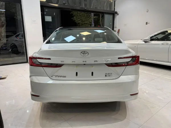 تویوتا، کمری هیبرید