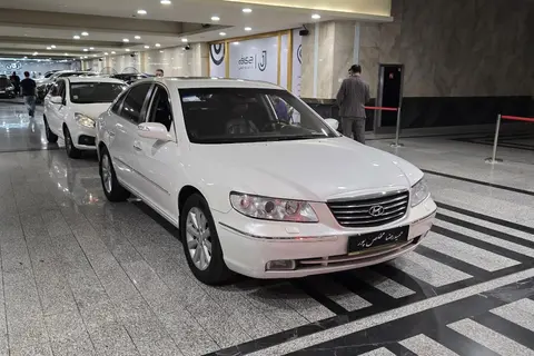 هیوندای، آزرا (گرنجور)