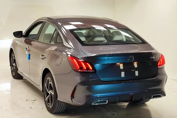 ام جی، GT