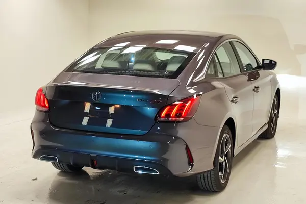 ام جی، GT
