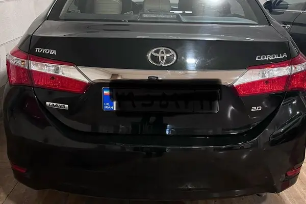 تویوتا  کرولا