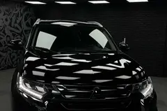 میتسوبیشی، اوتلندر PHEV