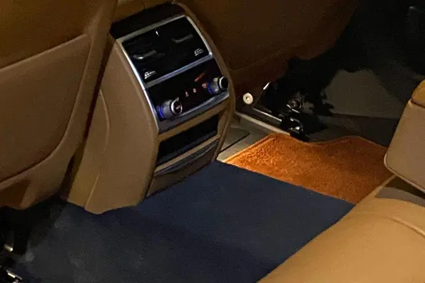 ب ام و، سری 7