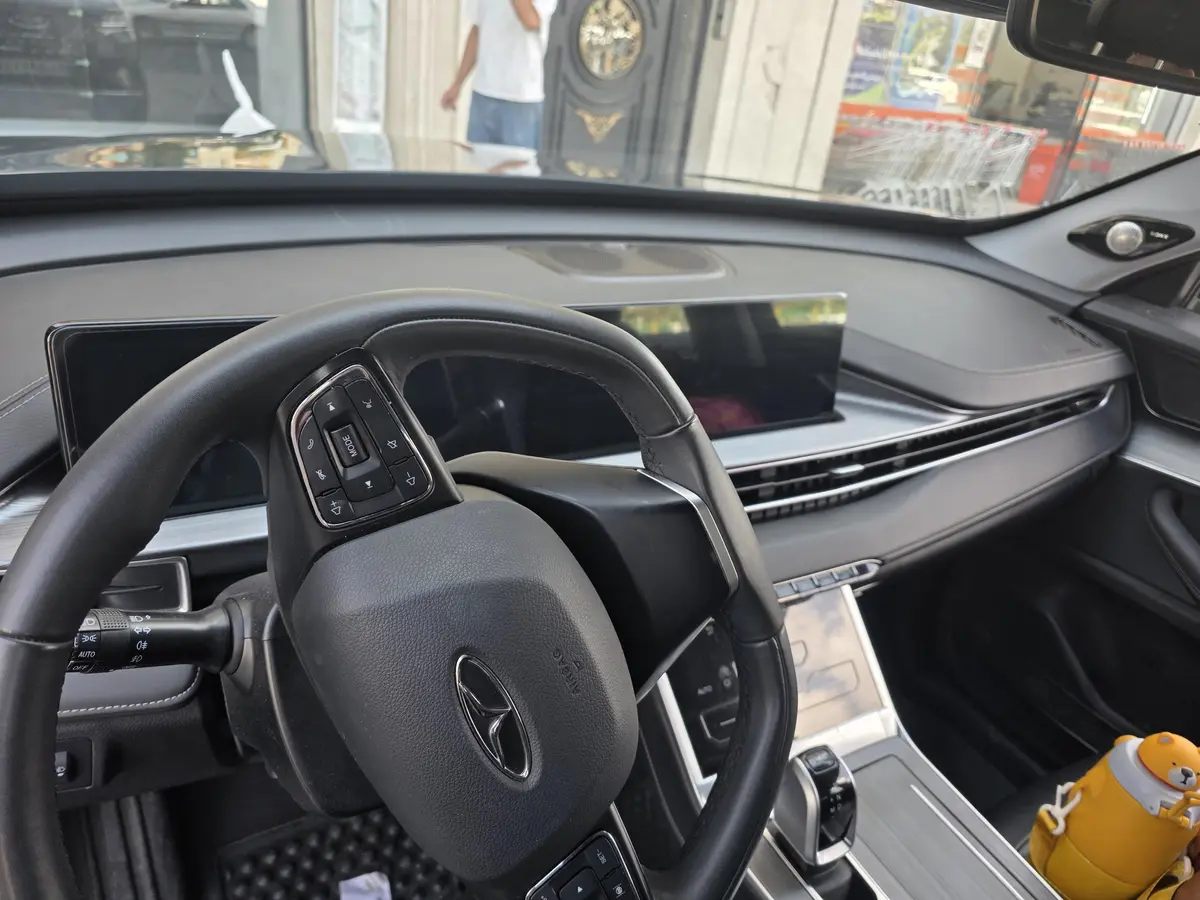 فونیکس،  تیگو 7 پرو مکس (F7)