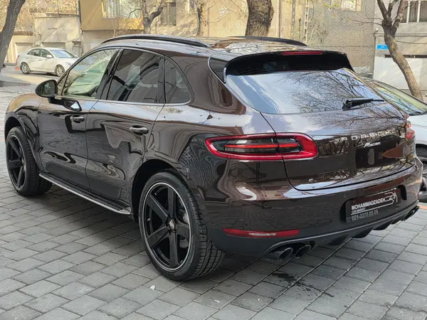 پورشه، ماکان