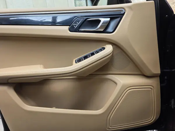 پورشه، ماکان