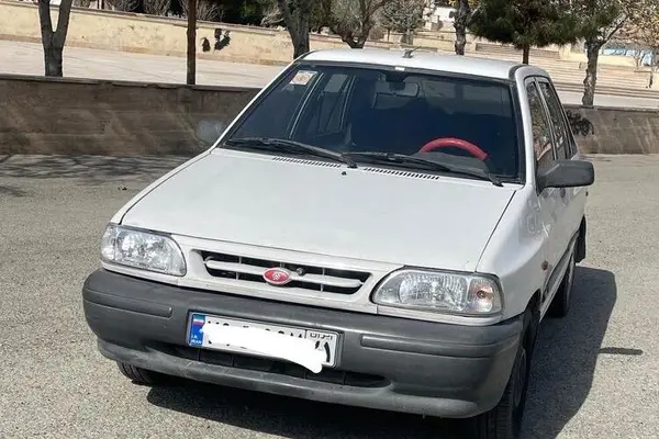 پراید، صندوق دار