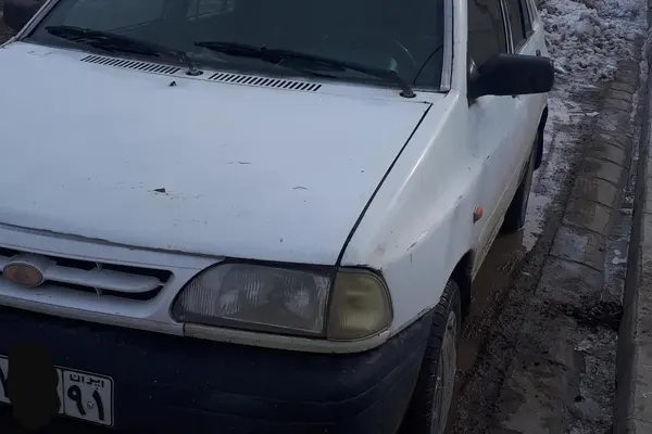 پراید، صندوق دار