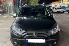 رنو، ساندرو استپ وی