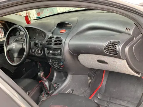 پژو، 206 SD