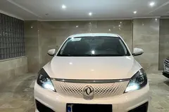 دانگ فنگ، E70