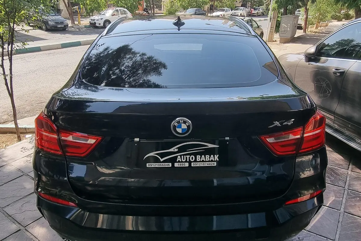 ب ام و  X4
