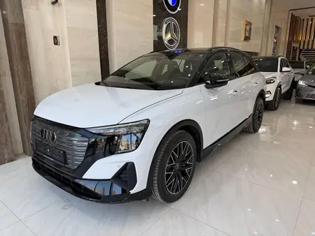 آئودی Q5 e-tron