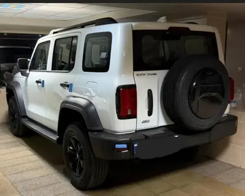 تانک، 300 مونتاژی