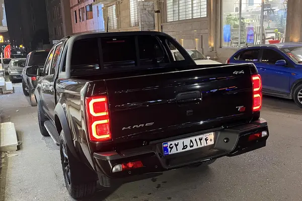 کی ام سی  T8