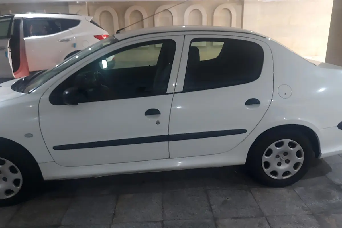 پژو،  206 SD