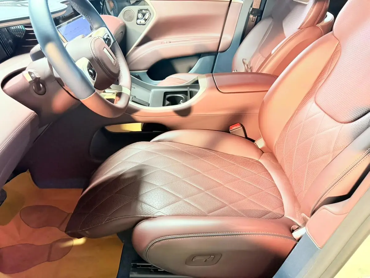 اوتار،  11EV