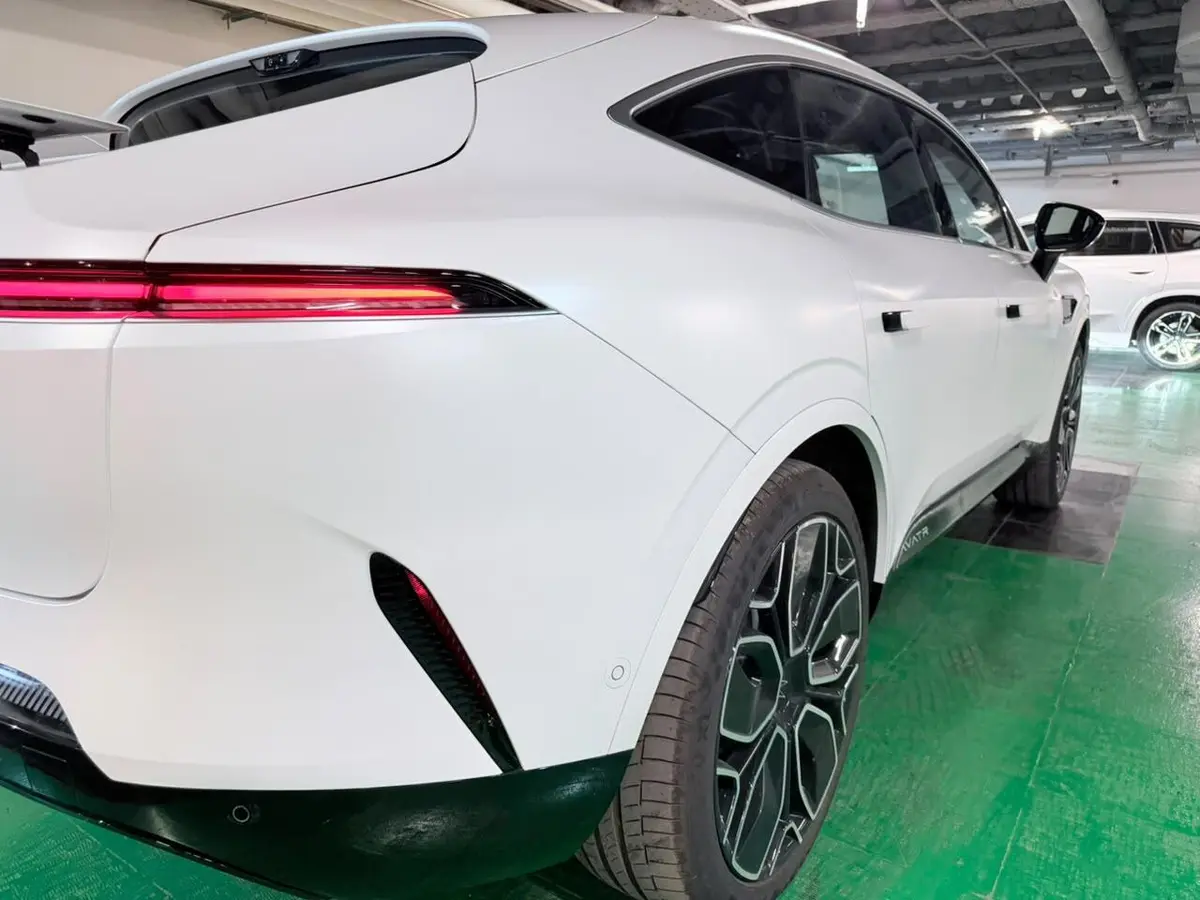 اوتار،  11EV
