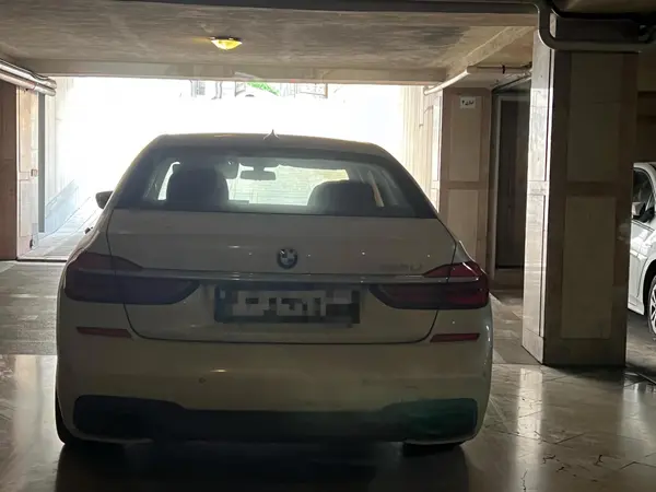 ب ام و، سری 7