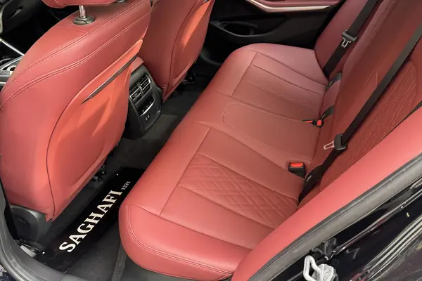 ب ام و، سری 3 سدان