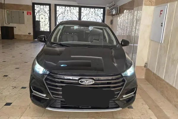 چری، آریزو 6