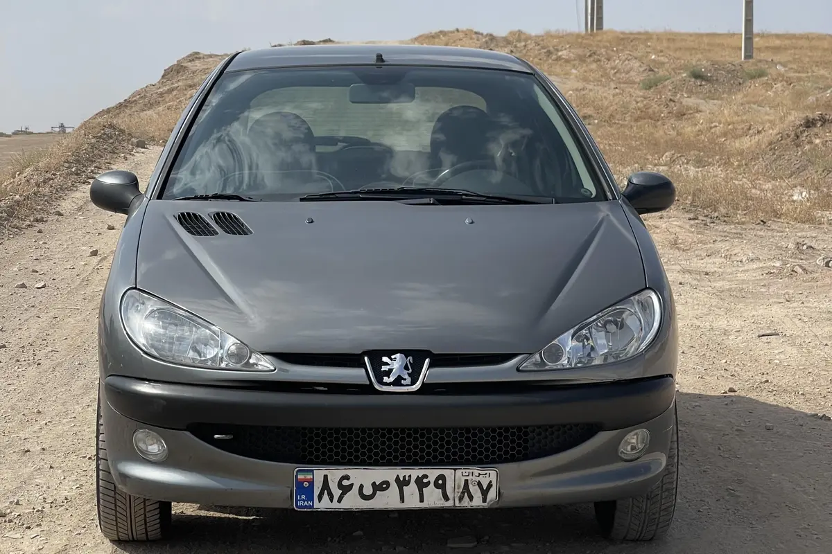 پژو،  206