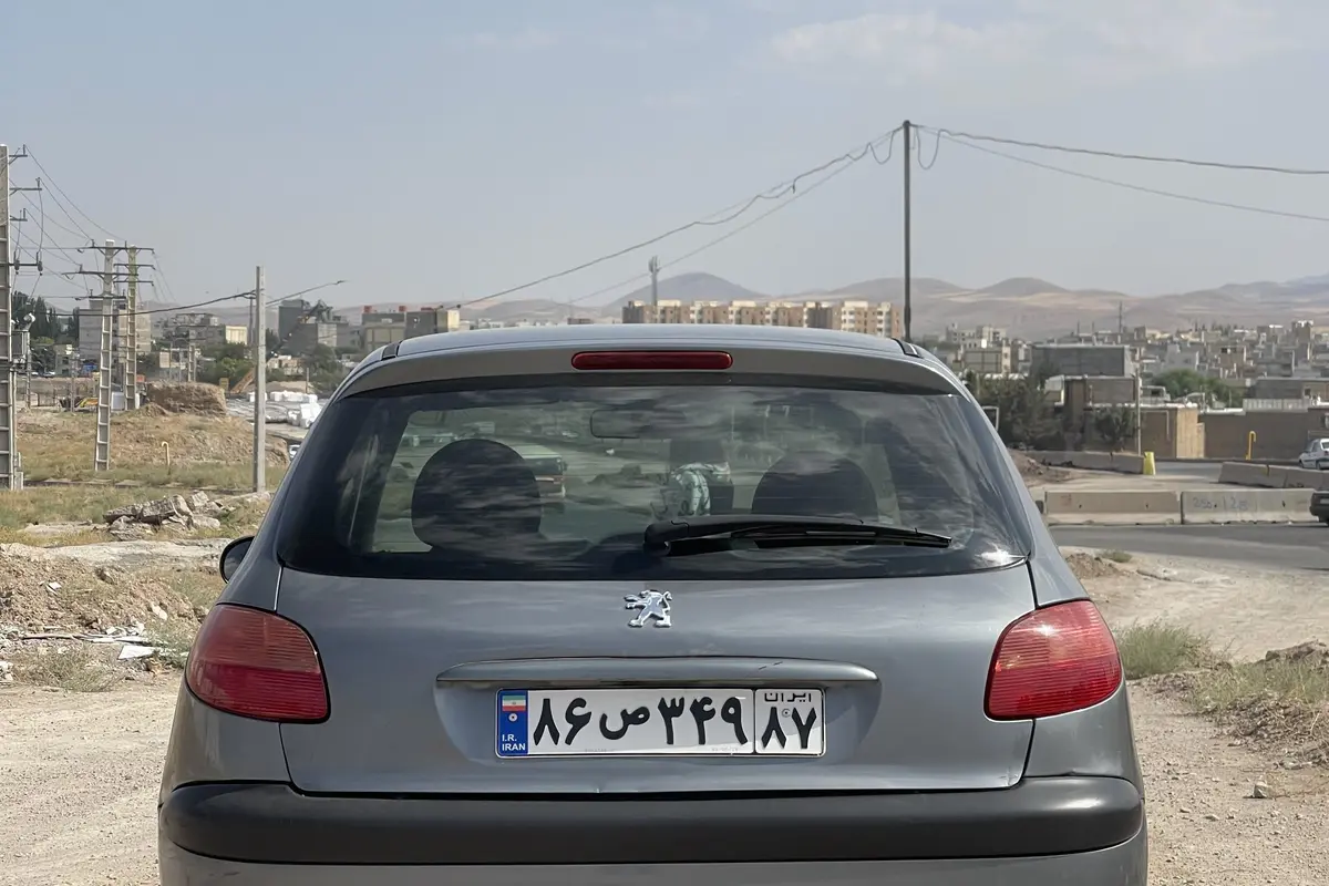 پژو،  206