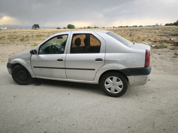 رنو  تندر 90