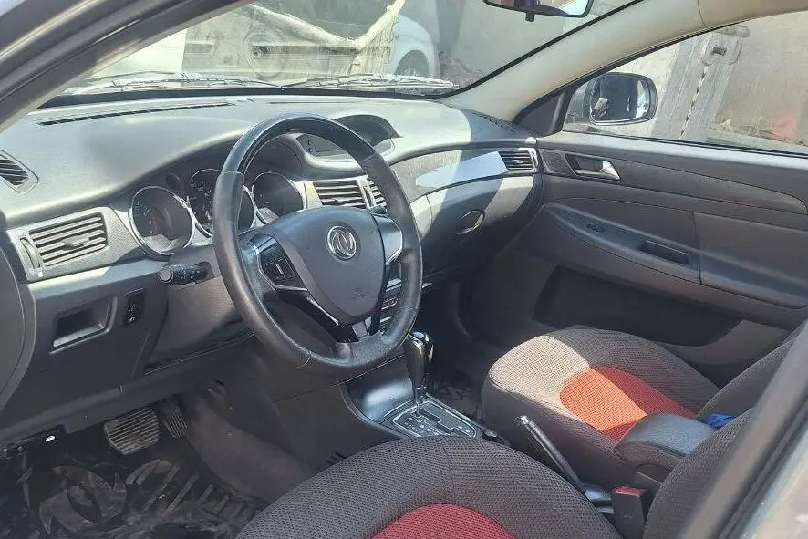 دانگ فنگ،  H30 کراس