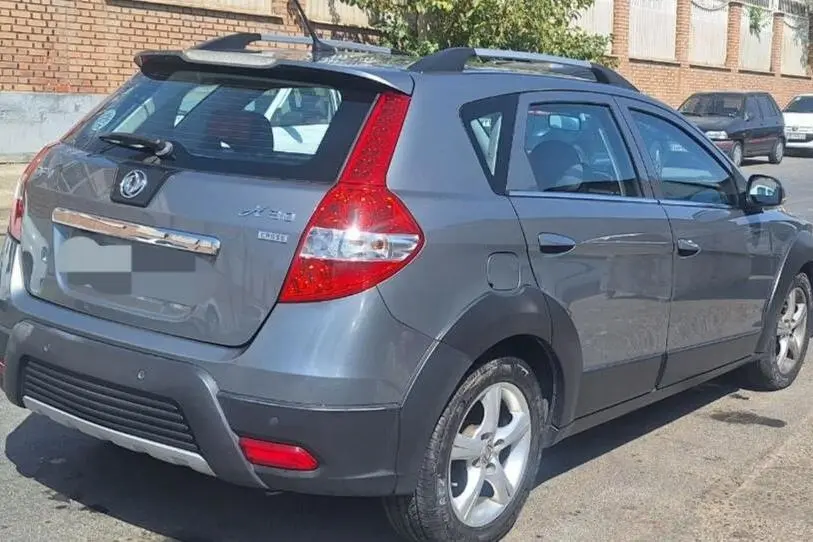دانگ فنگ،  H30 کراس