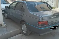 پژو، 405