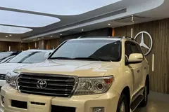 تویوتا، لندکروز چهار در