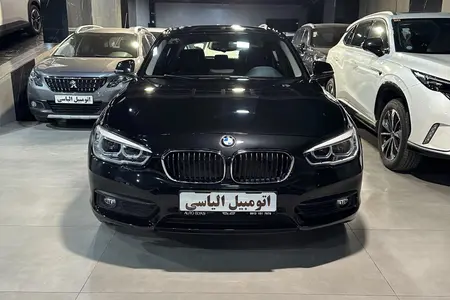 ب ام و سری 1 هاچ بک