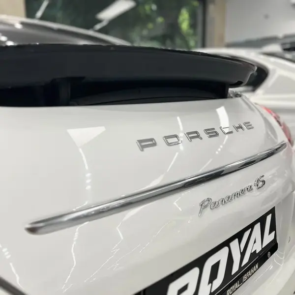 پورشه، پانامرا