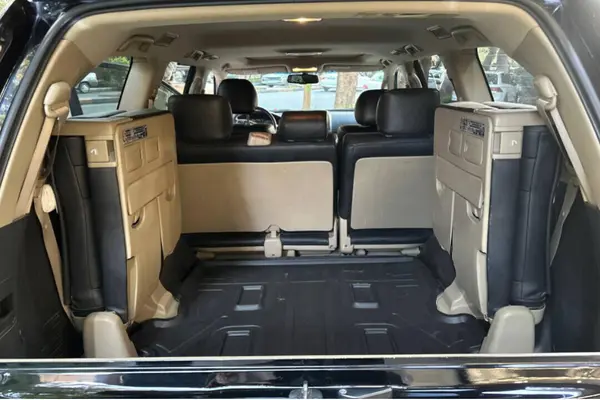 تویوتا، لندکروز چهار در