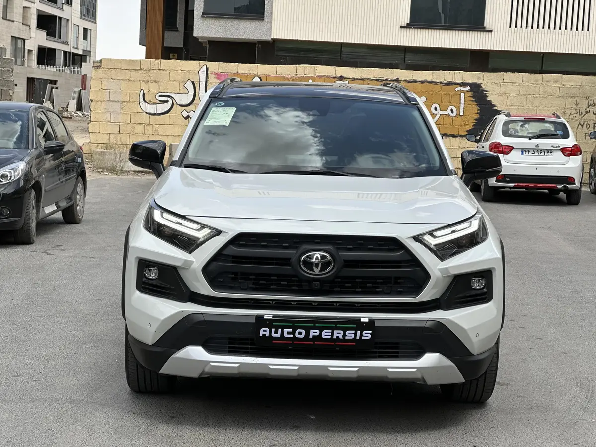 تویوتا،  راوفور