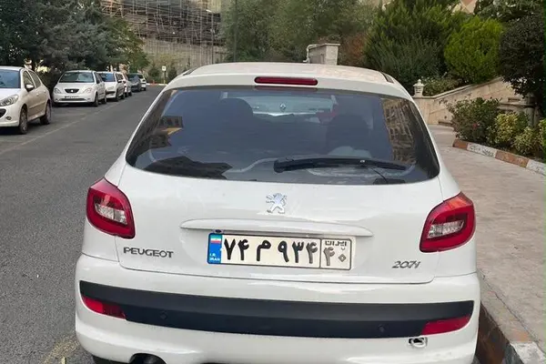 پژو  207