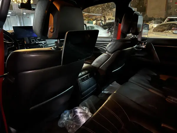 تویوتا، لندکروز چهار در