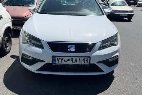 سئات، لئون