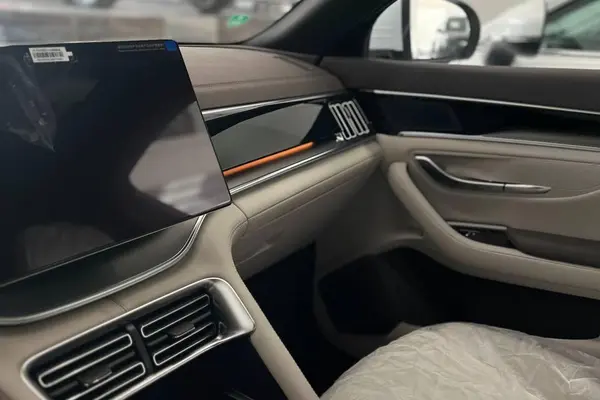 بی وای دی، سانگ پلاس DMi