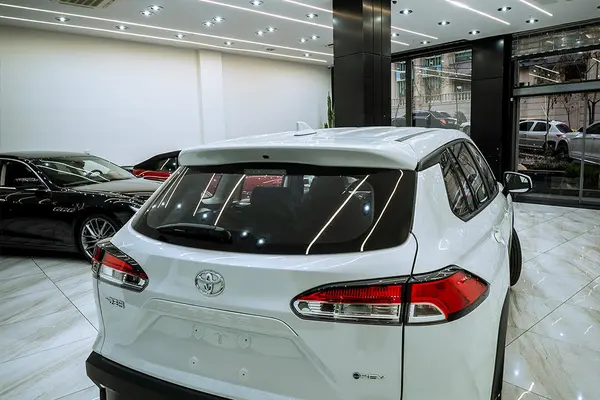 تویوتا، کرولا کراس هیبرید