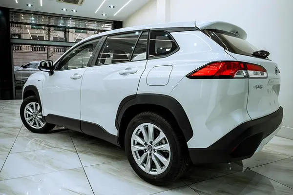 تویوتا، کرولا کراس هیبرید