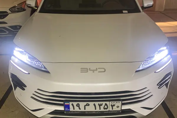 بی وای دی، سانگ پلاس DMi