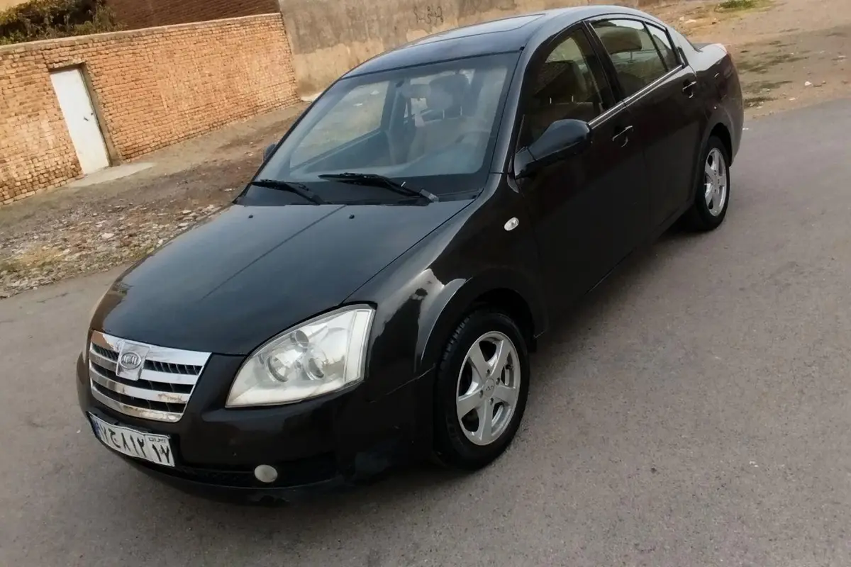 ام وی ام،  530
