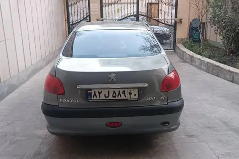 پژو، 206 SD